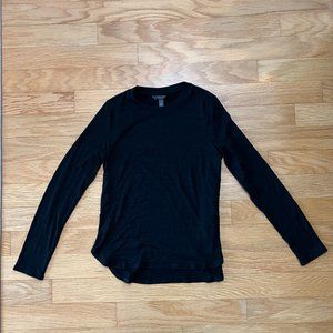 Banana Republic Luxespun Long-Sleeve T-Shirt